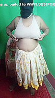 Land Ki Pyasi Bhabi Sruti Dance In Sharee And Bra