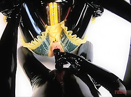 Latex sex with surprised beauty