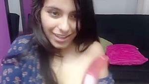 Latina cam girl fucks her dildo