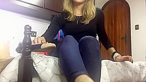 Latina feet 2 stinky ballerinas