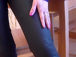 Leony Aprill SiteRip la2013-04-05