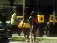 Lisa Thatcher, Seka And Honey Wilder - Sweet Alice 1983