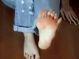 Long Toenails 2