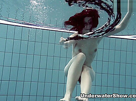 Loris Video - UnderwaterShow