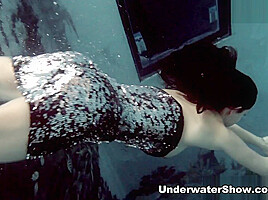 Loris Video - UnderwaterShow