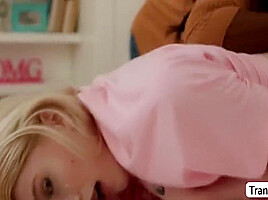Lucky Fat Dude Licks And Analed His Two - Izzy Wilde