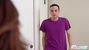 Making A Deal For My Stepsisters Pussy