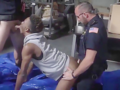 Male cop fucks gay xxx Breaking and Entering Leads to a Hard Arrest