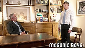 MasonicBoys Hot mustached DILF Reece Scott barebacks handsome twink
