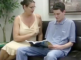 Masturbated by a Teacher MILF flv
