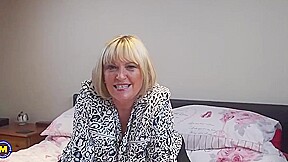 Mature busty Step mom needs a good fuck now