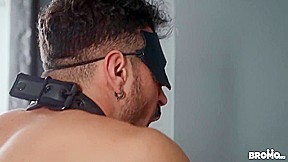 Men - Tattooed American Digs Bareback Gagging