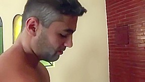 Meteu Com o Enteado e a Namorada
