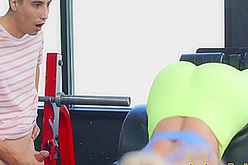 Milf Rides Short Guy In The Gym During Workout
