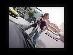 Mostrando verga en la calle 2