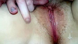 MoxiBluez Gets Eaten Out and Cums!