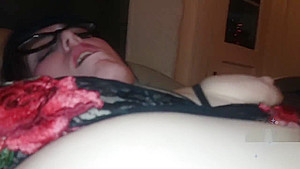 MoxiBluez Gets Eaten Out and Cums!