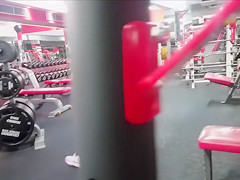 My fitness trainer's buttocks bounce as she works out
