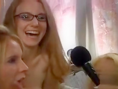 Naked chat show with a bit of pussy fingering