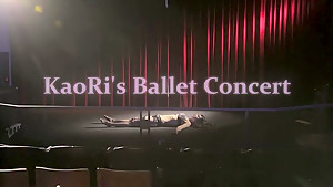 Naked on Stage-76 N10