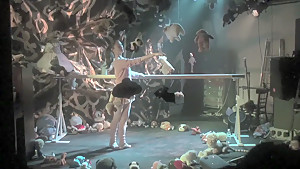 Naked on Stage-76 N10