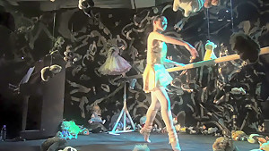 Naked on Stage-76 N10
