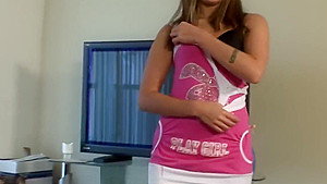 Naughtyt brunette teen 18+ shows she can blow dick on camera