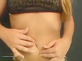 Navel Love Stephanie