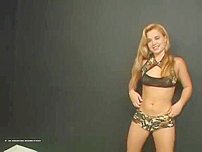 Navel Love Stephanie