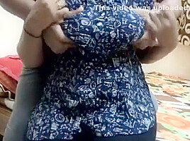 Neighbor bhabhi fuck by young boy