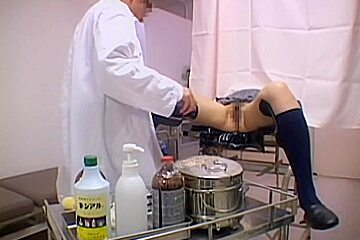Nice pussy toying for a cute Jap during medical exam