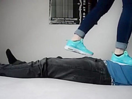 Nike Thea Trample