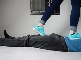 Nike Thea Trample