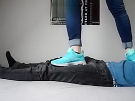 Nike Thea Trample