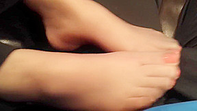 Nylon Footjob