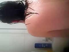 Peeping on her masturbating in a bath