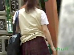 Perfect Asian pussies exposed in public sharking incidents