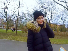 Pickup Blonde Ends With A Blowjob In Public From The First Person