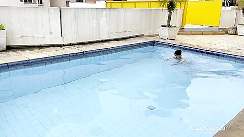 Postcards from Brazil 7: Too Cool for the Pool