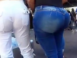Ridiculous big ass dominican milf