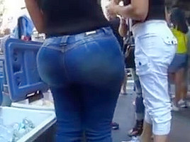 Ridiculous big ass dominican milf
