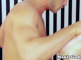 Ripped stud buttfucks muscuclar hunk