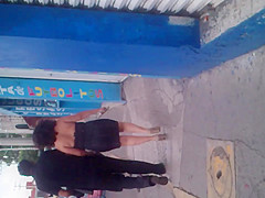 Riquisima Madura en falda apretada