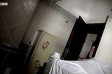 Rossella Visconti Maltrattata E Scopata Ferocem