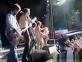SEX in The consert