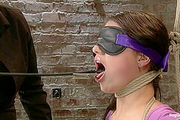 Scarlet Banks Cums to HogTied