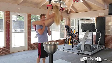 Scarlett Sage - Soccer Cutie Long Dick With Scarlett