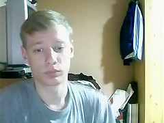 Serbian Cutie,Round Ass On Doggy And Nice Cock On Cam