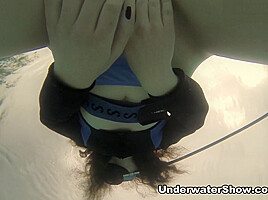 Serene Emi Video - UnderwaterShow