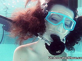 Serene Emi Video - UnderwaterShow